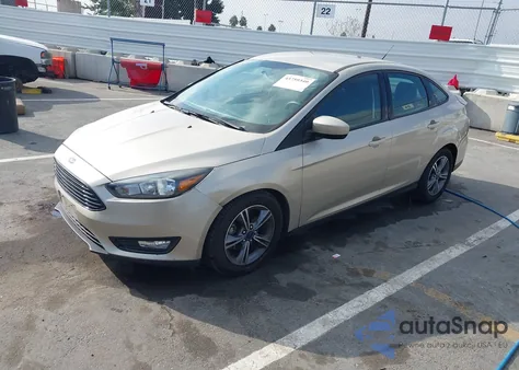 2018 Ford Focus Se z USA, uszkodzony, nr VIN 1FADP3FE9JL288060
